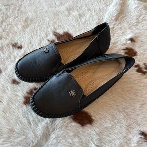 Classic Black Slip-On Loafers with Cushioned Insole